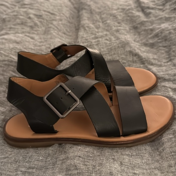 Franco Sarto Kara Black Leather Sandals - Women’s 8 - Picture 2 of 6